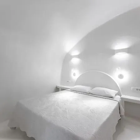Sun Naam Santorini With Heated Jacuzzi Βίλα Καρτεράδος